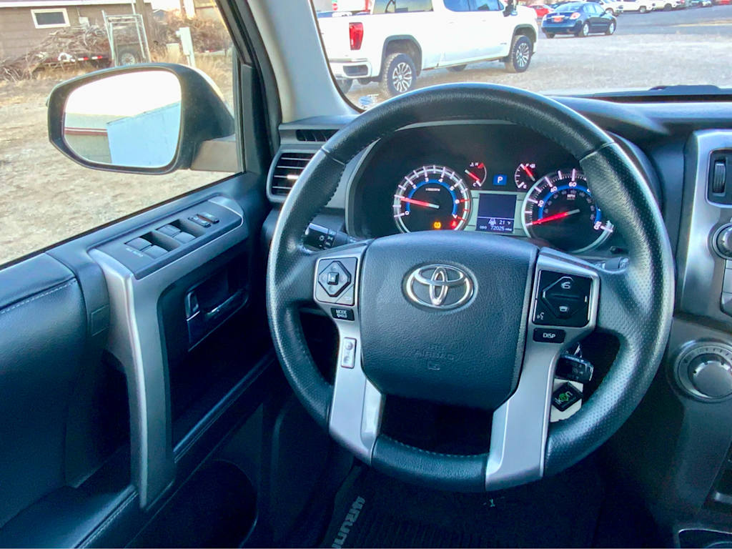 Thumbnail: 2018 Toyota 4Runner - 41