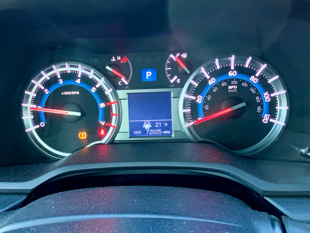 Thumbnail: 2018 Toyota 4Runner - 43