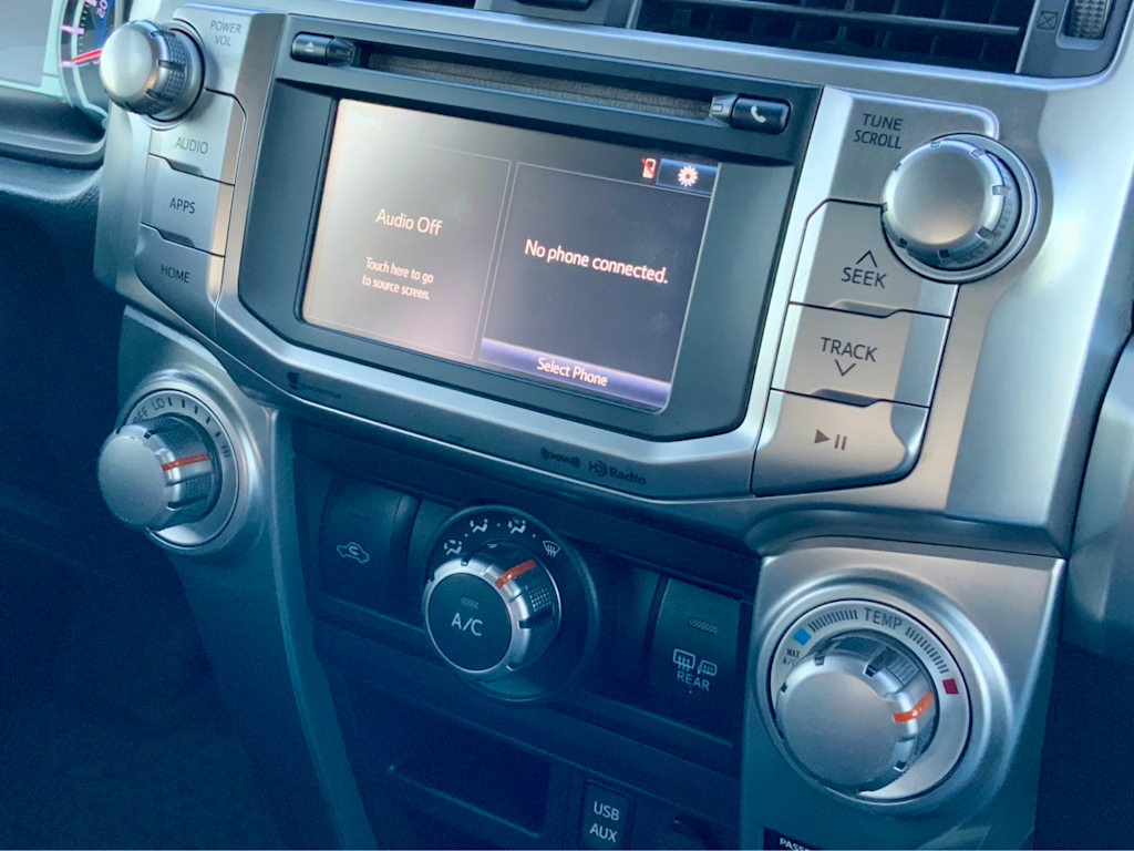 Thumbnail: 2018 Toyota 4Runner - 46