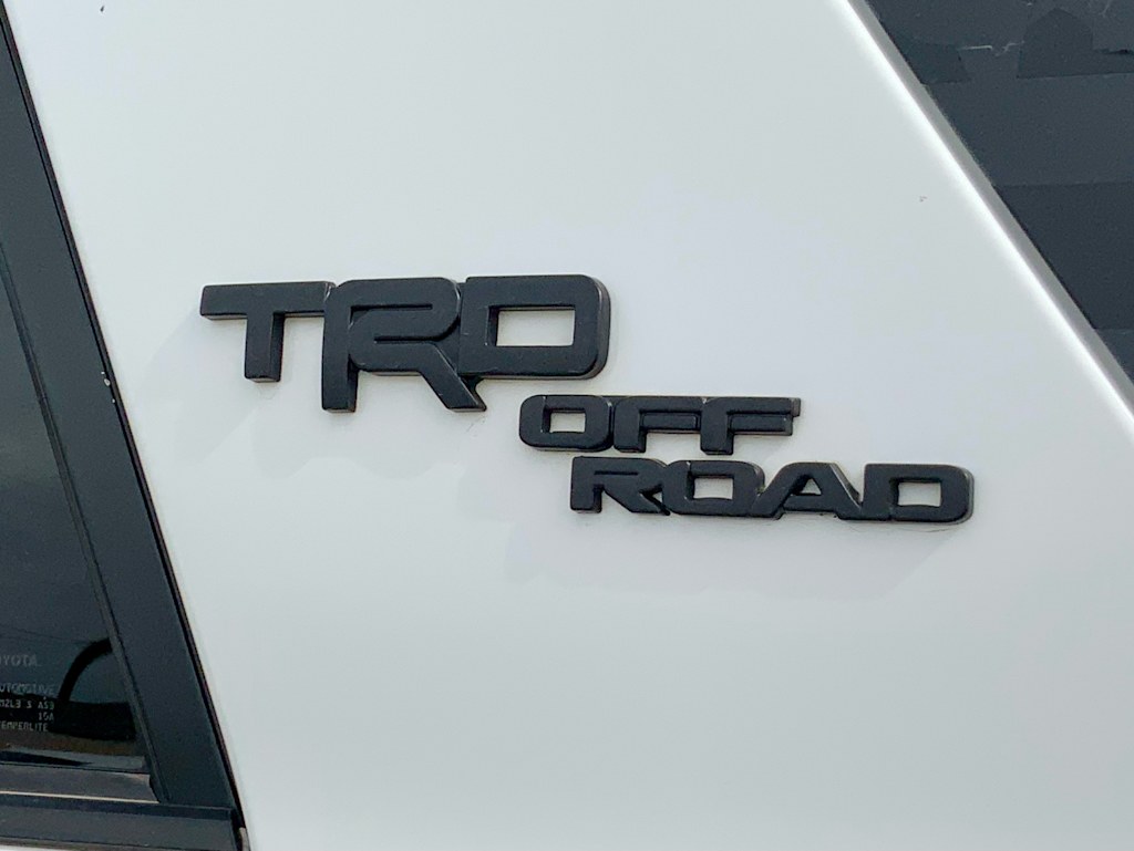 Thumbnail: 2018 Toyota 4Runner - 7