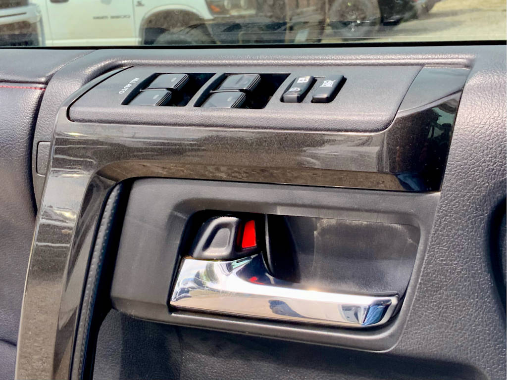 Thumbnail: 2018 Toyota 4Runner - 52