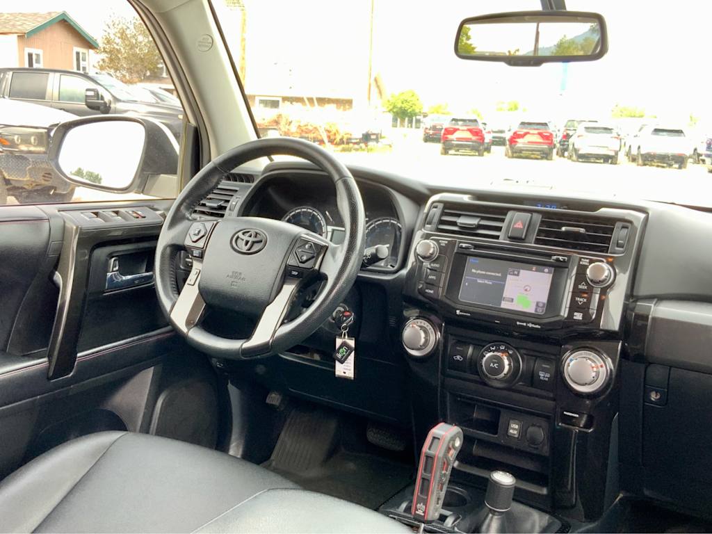 Thumbnail: 2018 Toyota 4Runner - 40