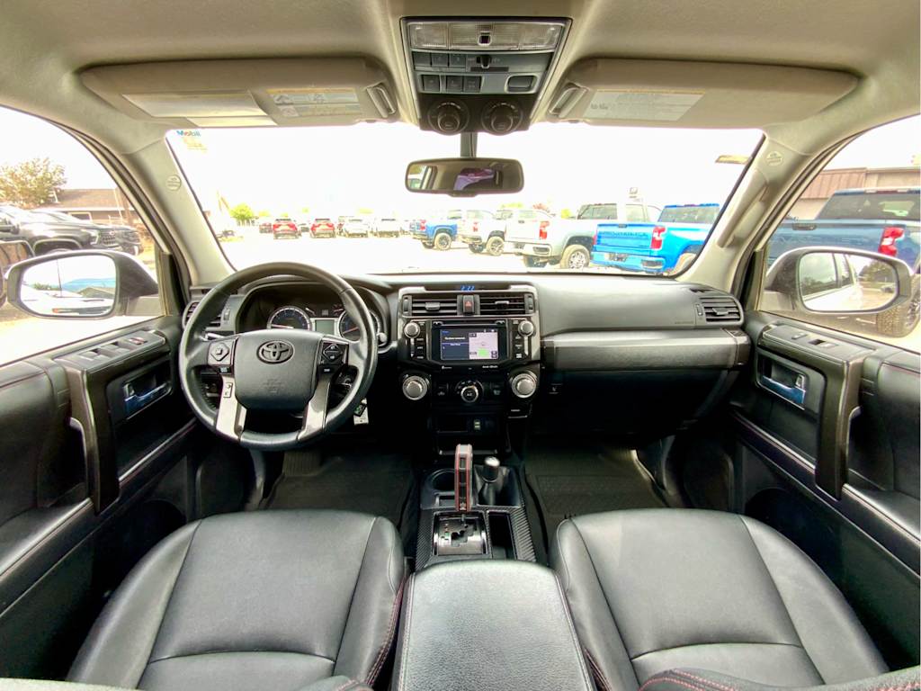 Thumbnail: 2018 Toyota 4Runner - 2