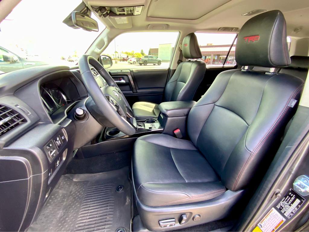 Thumbnail: 2021 Toyota 4Runner - 10