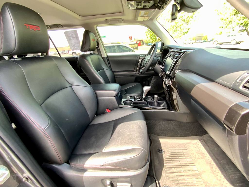 Thumbnail: 2021 Toyota 4Runner - 11