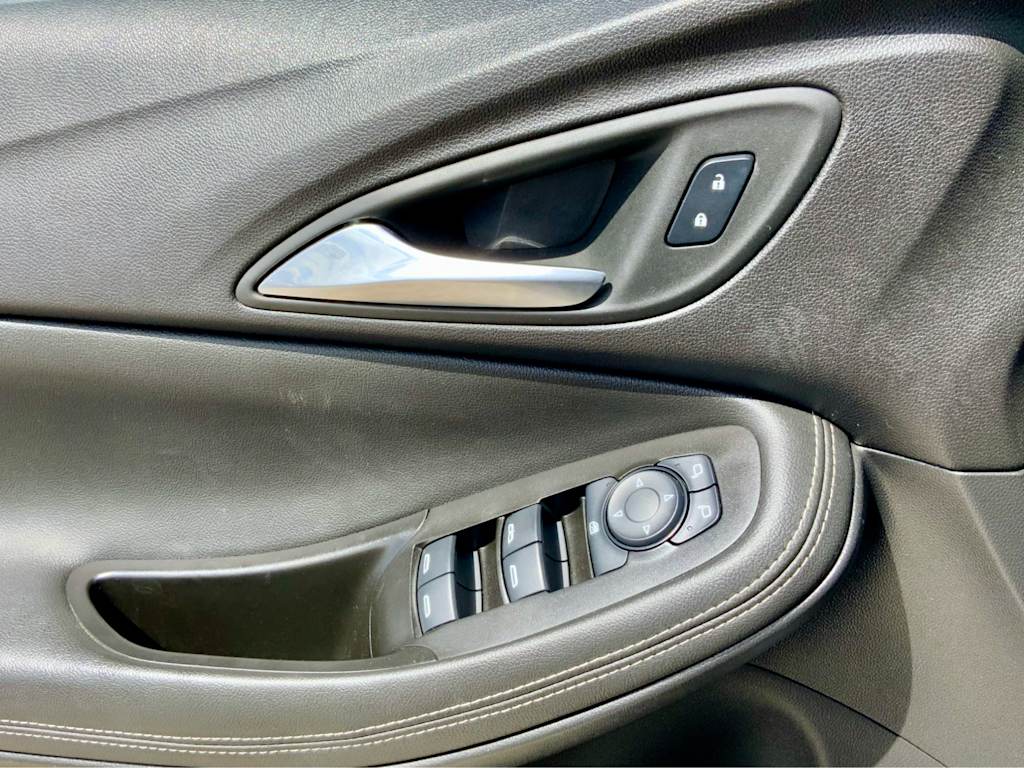 Thumbnail: 2024 Buick Encore GX - 41