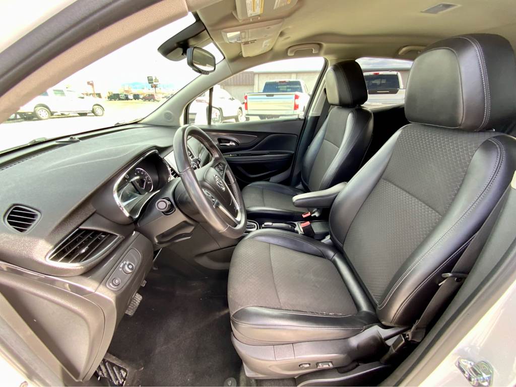 Thumbnail: 2018 Buick Encore - 10