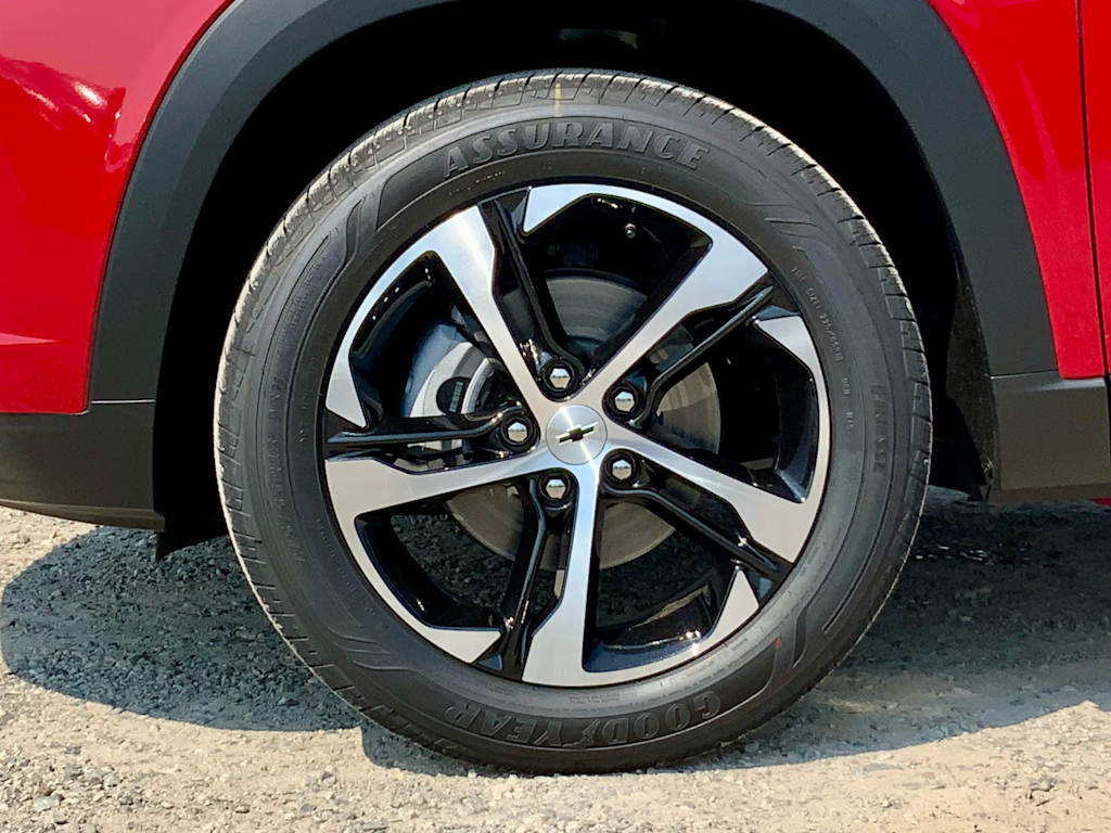 Thumbnail: 2026 Chevrolet Trax - 25