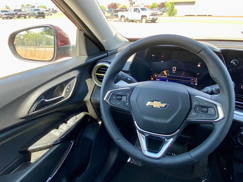 Thumbnail: 2025 Chevrolet Trax - 42