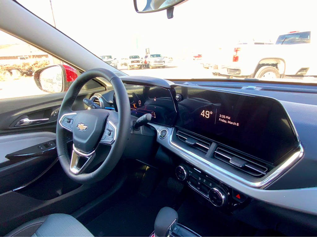 Thumbnail: 2026 Chevrolet Trax - 40