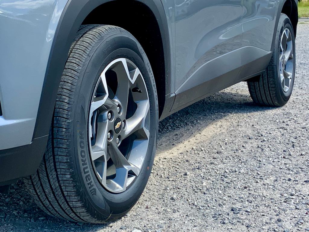 Thumbnail: 2026 Chevrolet Trax - 27