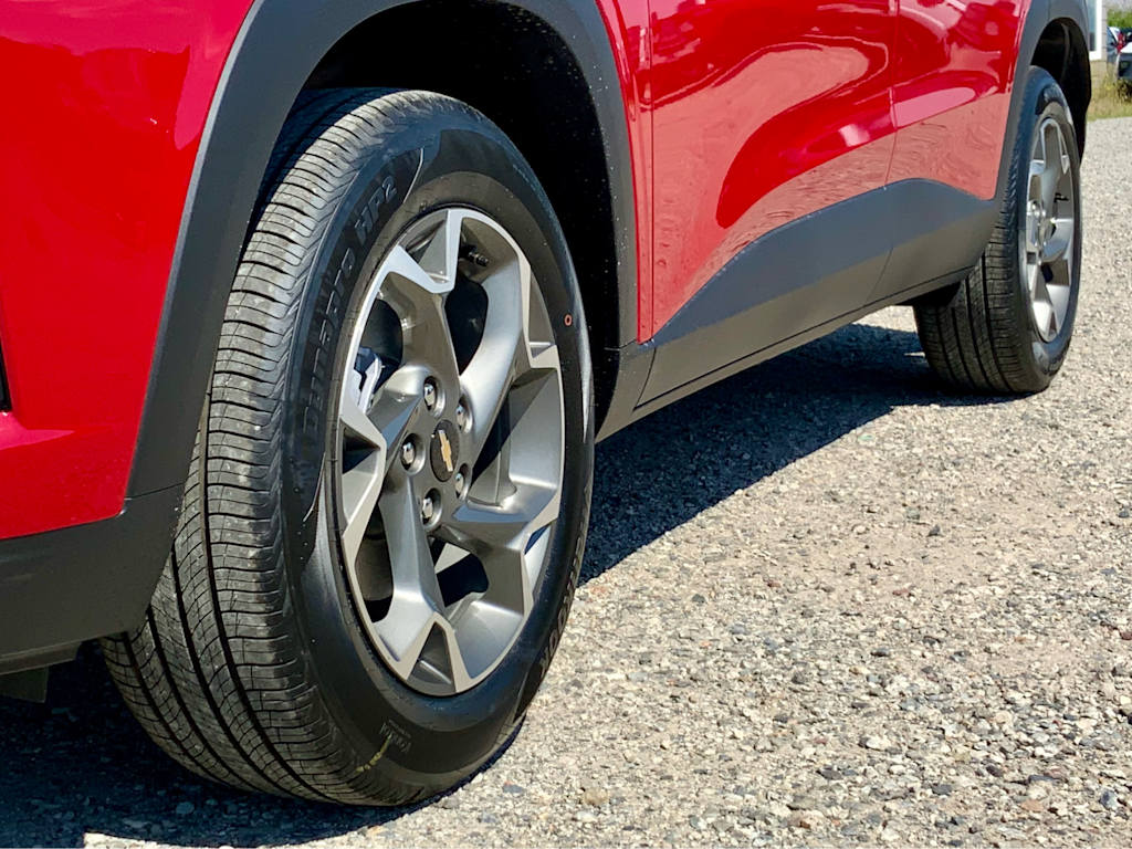 Thumbnail: 2026 Chevrolet Trax - 26