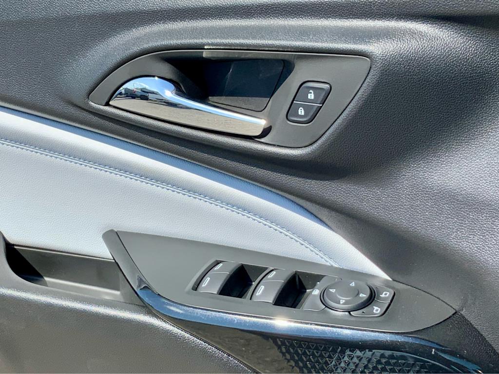 Thumbnail: 2026 Chevrolet Trax - 37