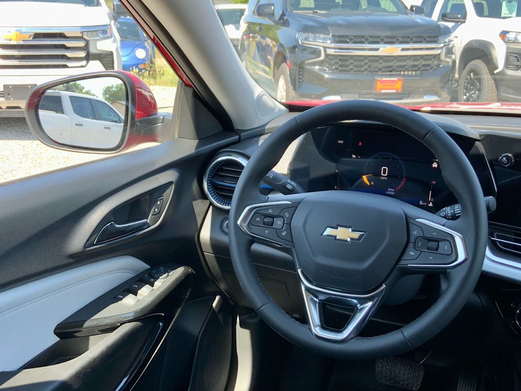 Thumbnail: 2026 Chevrolet Trax - 13