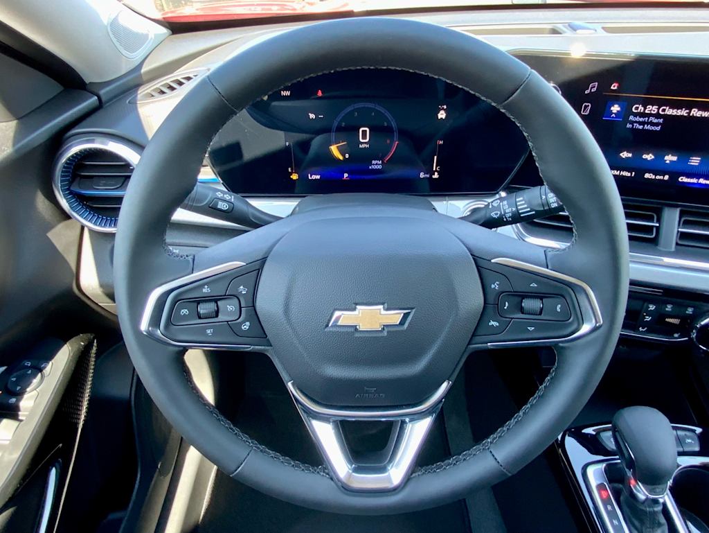 Thumbnail: 2026 Chevrolet Trax - 14
