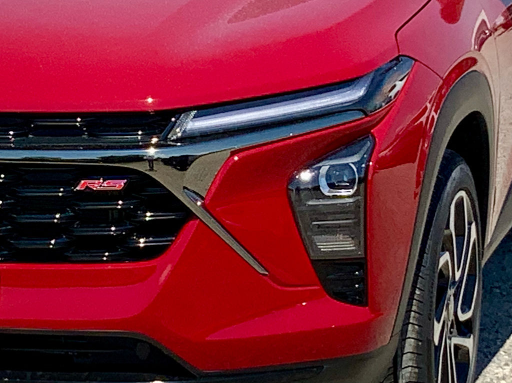 Thumbnail: 2026 Chevrolet Trax - 25