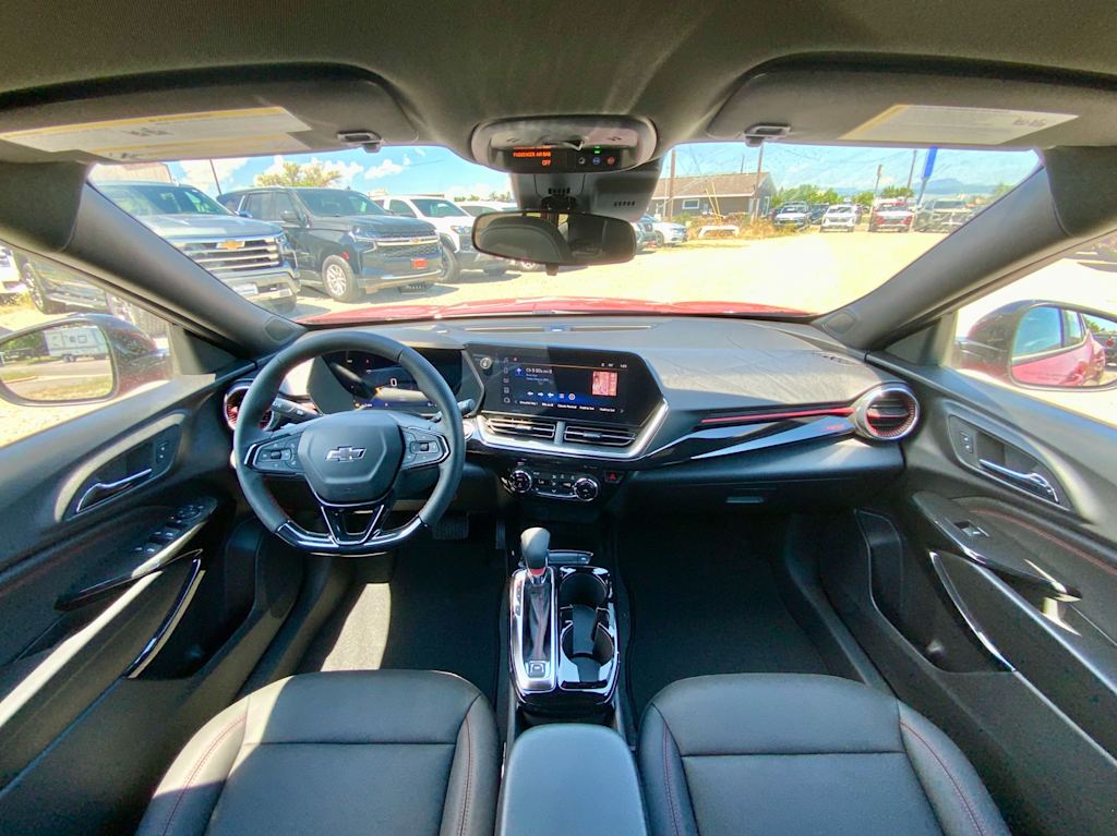 Thumbnail: 2026 Chevrolet Trax - 2