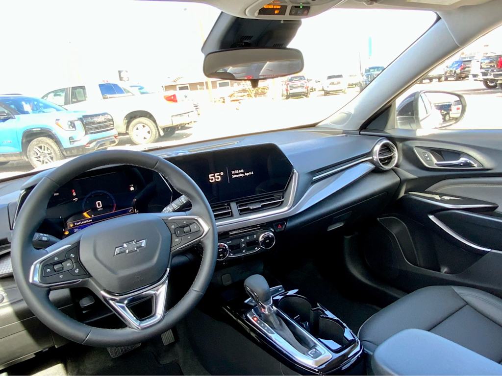 Thumbnail: 2026 Chevrolet Trax - 34