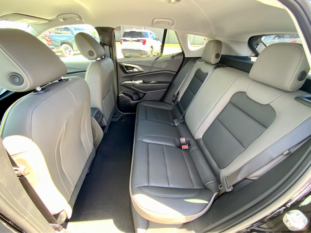 Thumbnail: 2026 Chevrolet Trax - 12