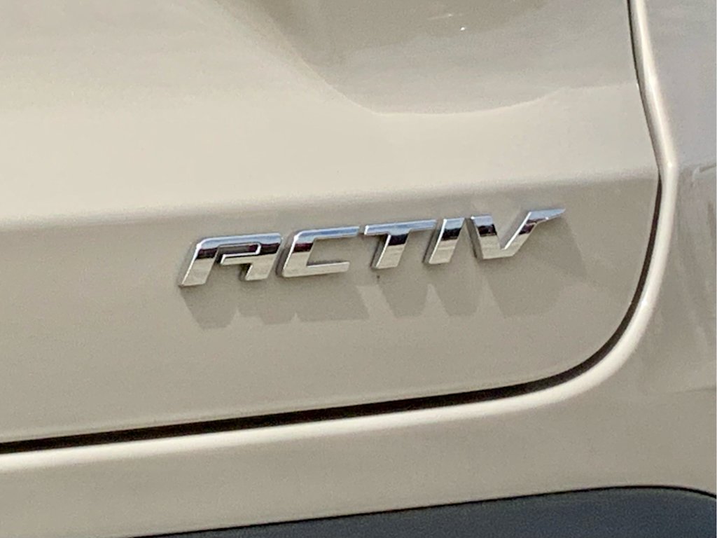 Thumbnail: 2026 Chevrolet Trax - 30