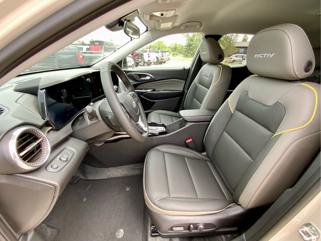 Thumbnail: 2026 Chevrolet Trax - 11