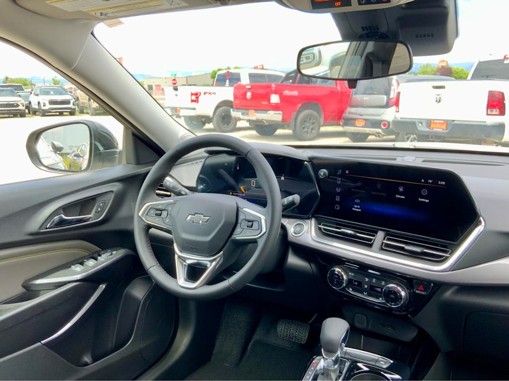 Thumbnail: 2026 Chevrolet Trax - 35