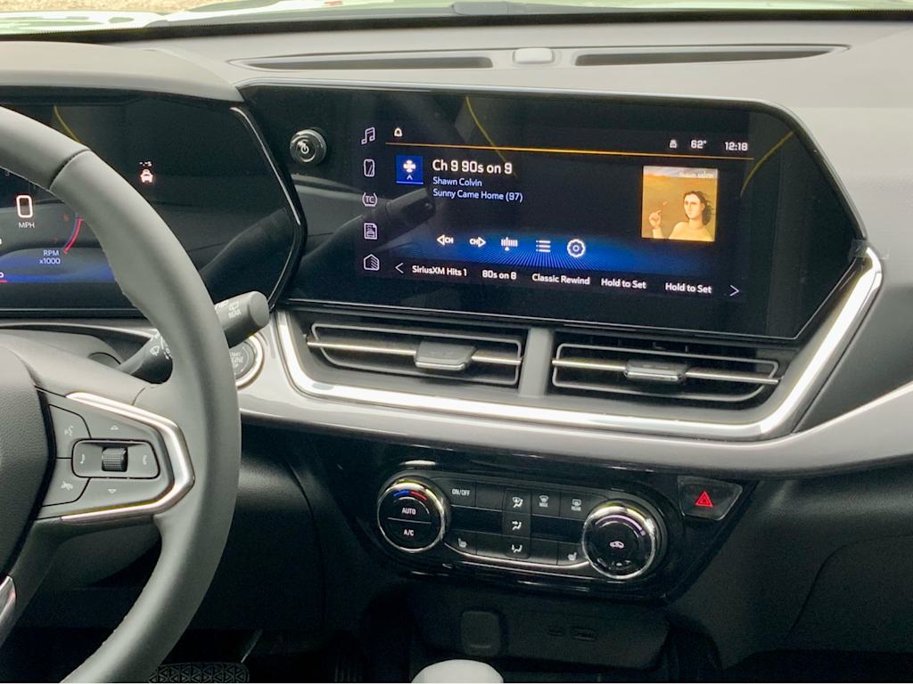 Thumbnail: 2026 Chevrolet Trax - 15