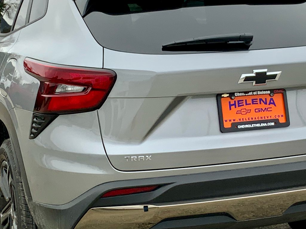 Thumbnail: 2025 Chevrolet Trax - 25