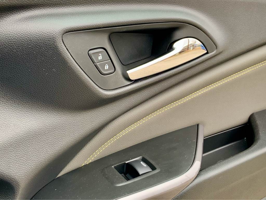 Thumbnail: 2025 Chevrolet Trax - 48