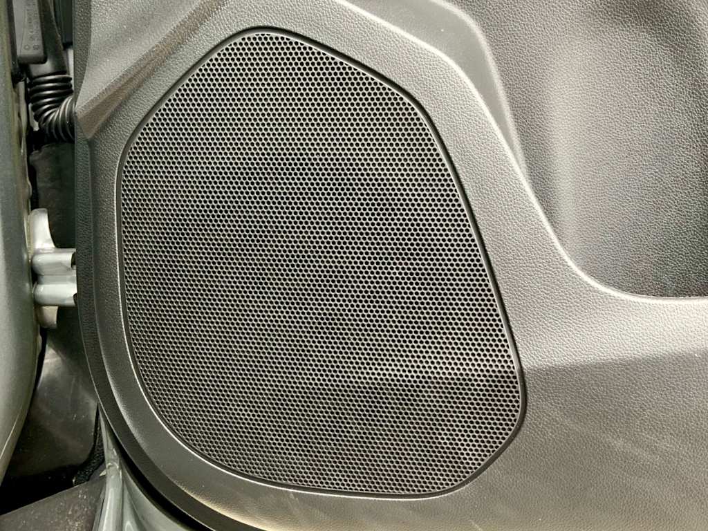 Thumbnail: 2025 Chevrolet Trax - 53