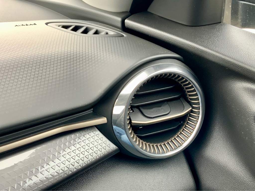 Thumbnail: 2025 Chevrolet Trax - 45