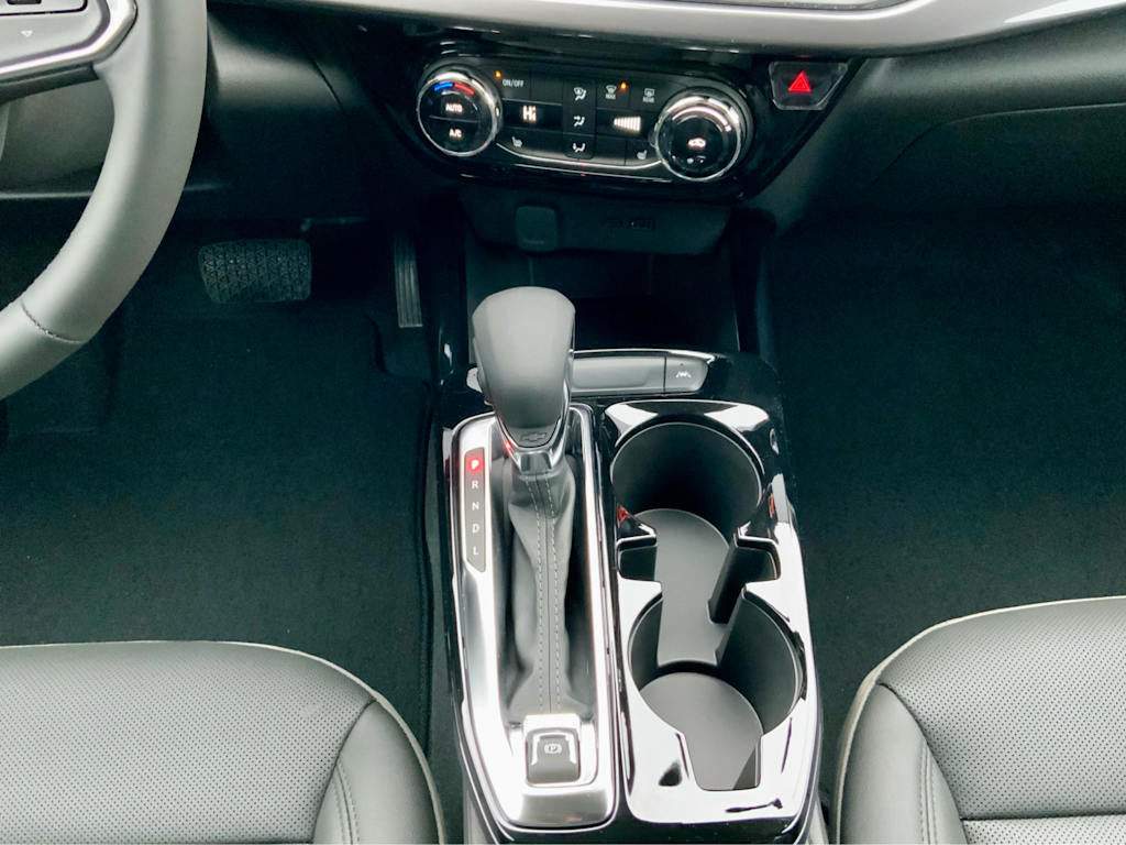 Thumbnail: 2026 Chevrolet Trax - 16