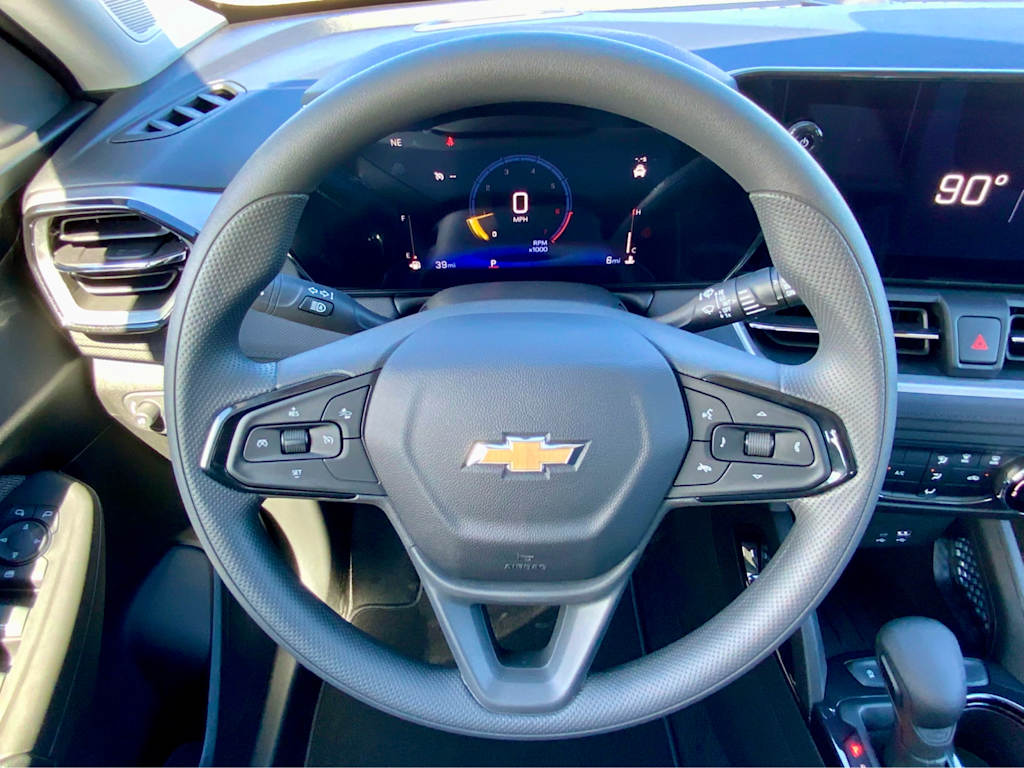 Thumbnail: 2026 Chevrolet TrailBlazer - 14