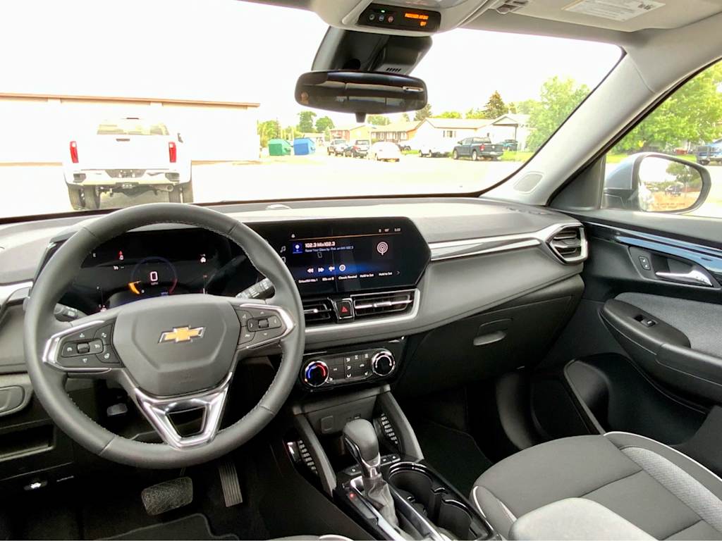 Thumbnail: 2026 Chevrolet TrailBlazer - 14