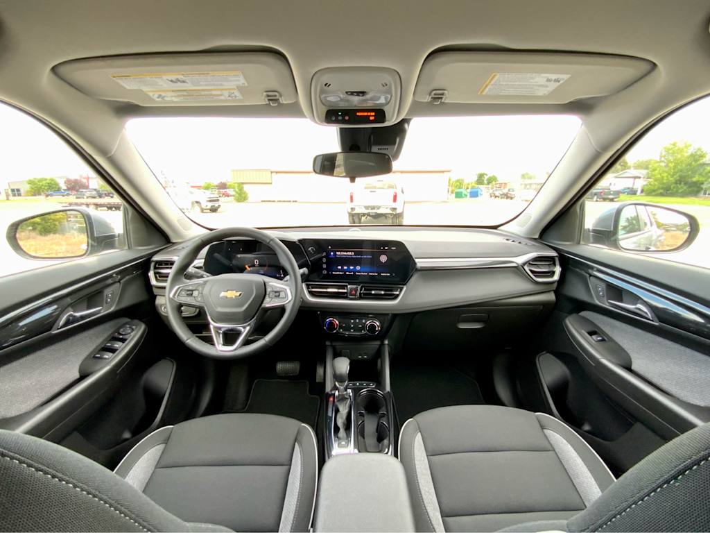 Thumbnail: 2026 Chevrolet TrailBlazer - 2