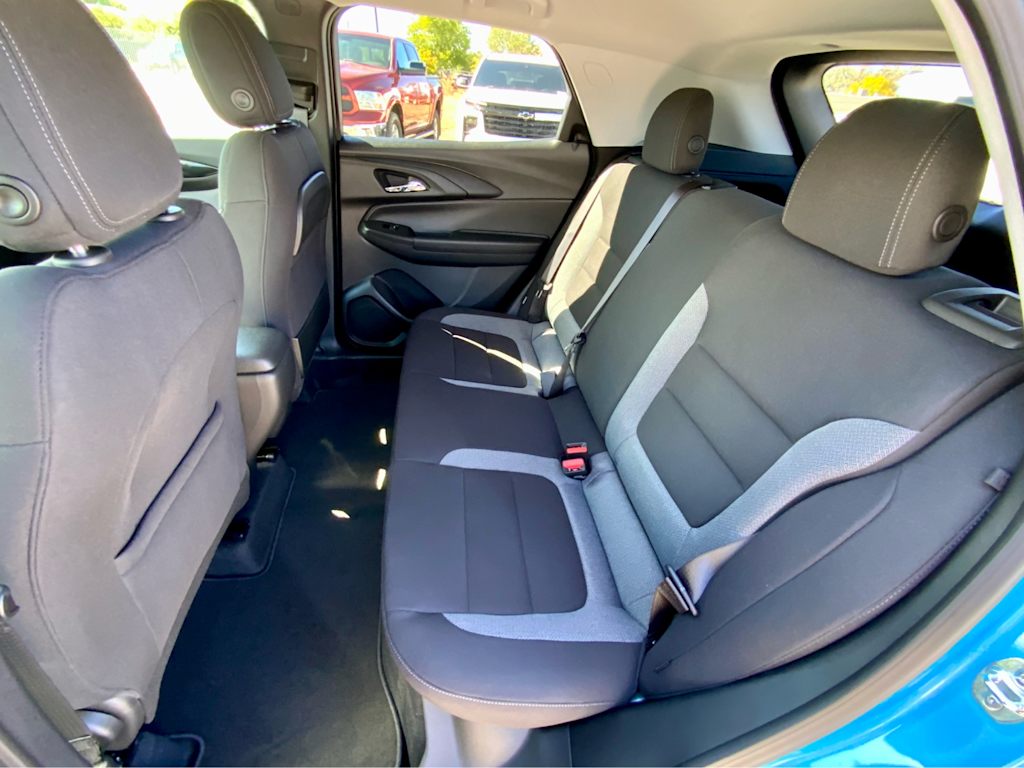 Thumbnail: 2026 Chevrolet TrailBlazer - 12