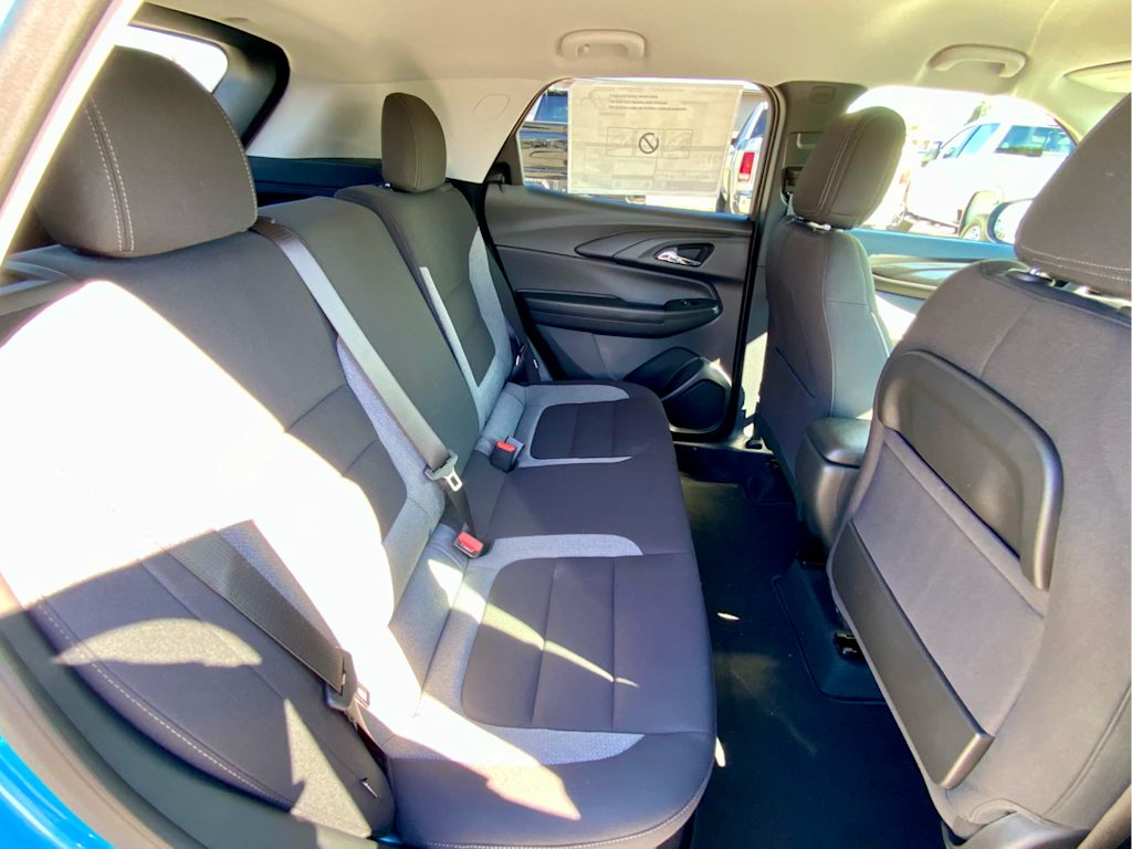 Thumbnail: 2026 Chevrolet TrailBlazer - 32