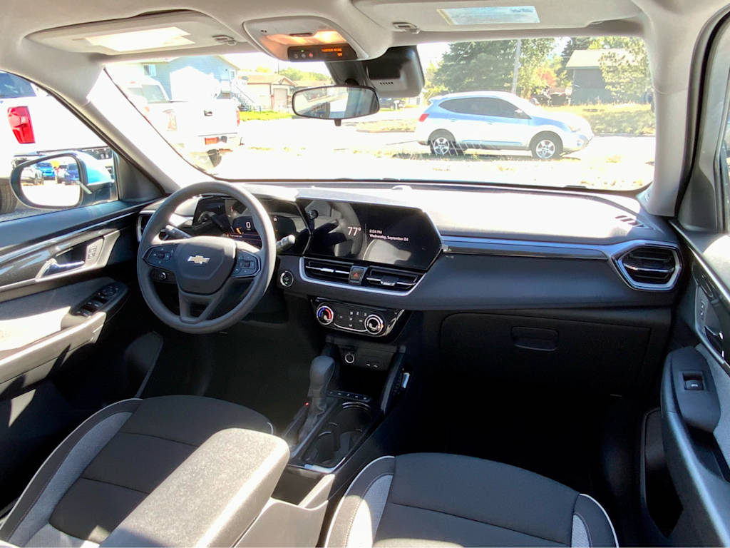 Thumbnail: 2026 Chevrolet TrailBlazer - 13