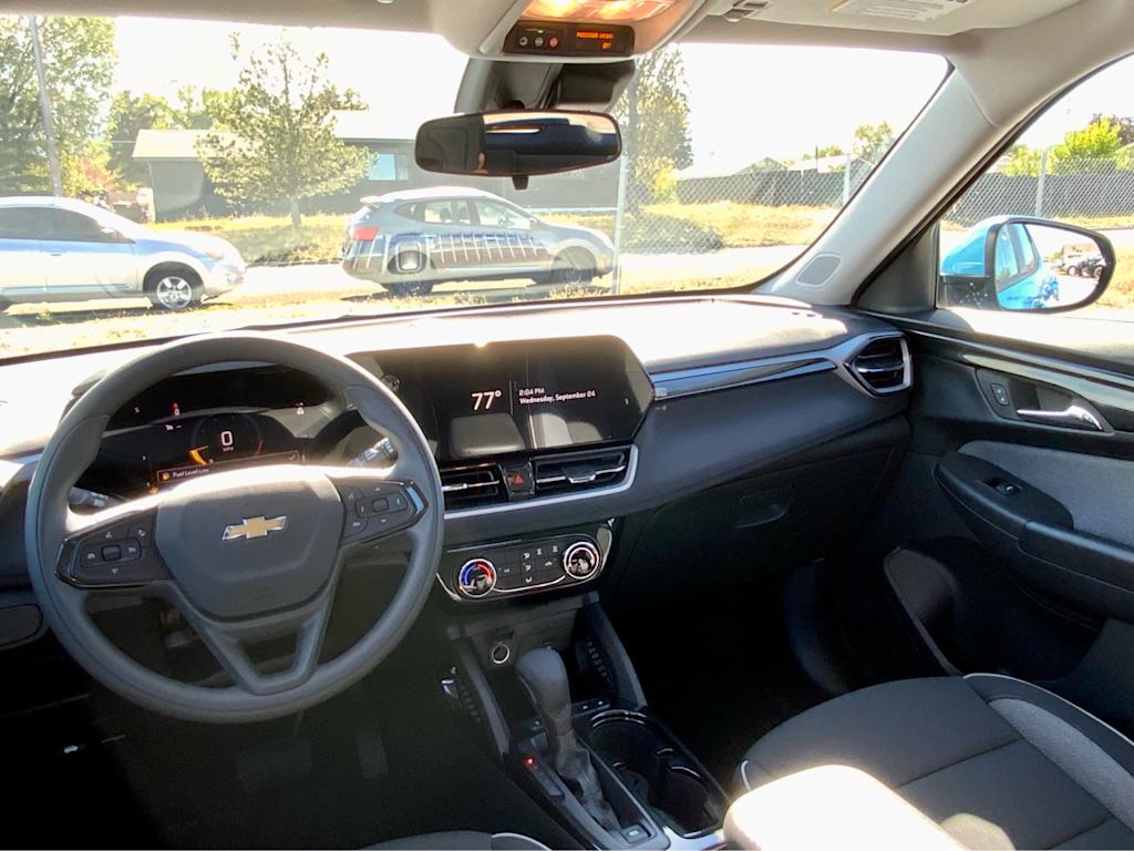 Thumbnail: 2026 Chevrolet TrailBlazer - 14