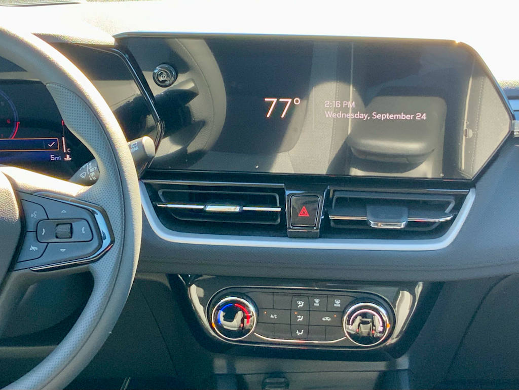 Thumbnail: 2026 Chevrolet TrailBlazer - 15