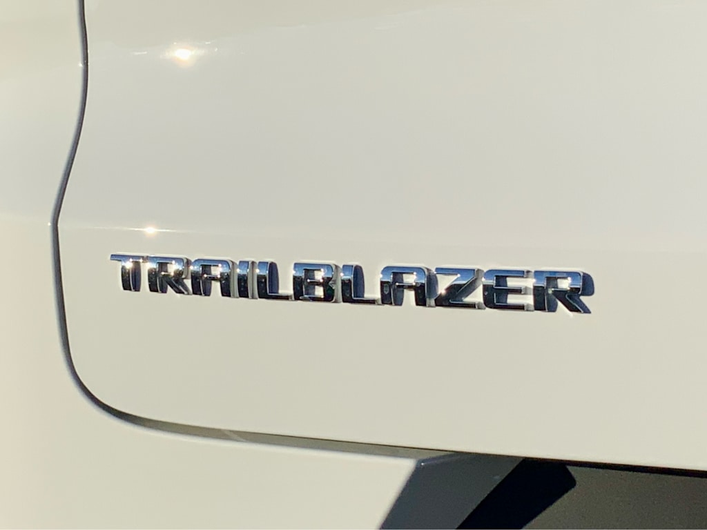 Thumbnail: 2026 Chevrolet TrailBlazer - 27