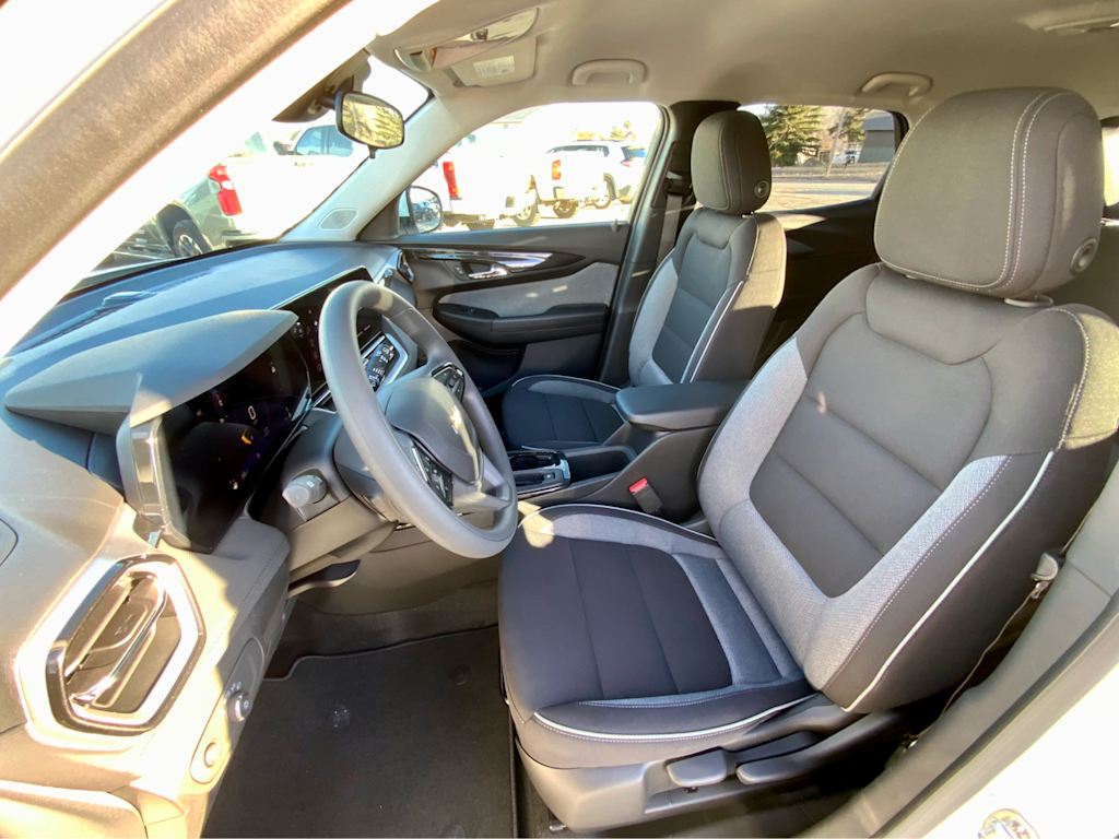 Thumbnail: 2026 Chevrolet TrailBlazer - 11