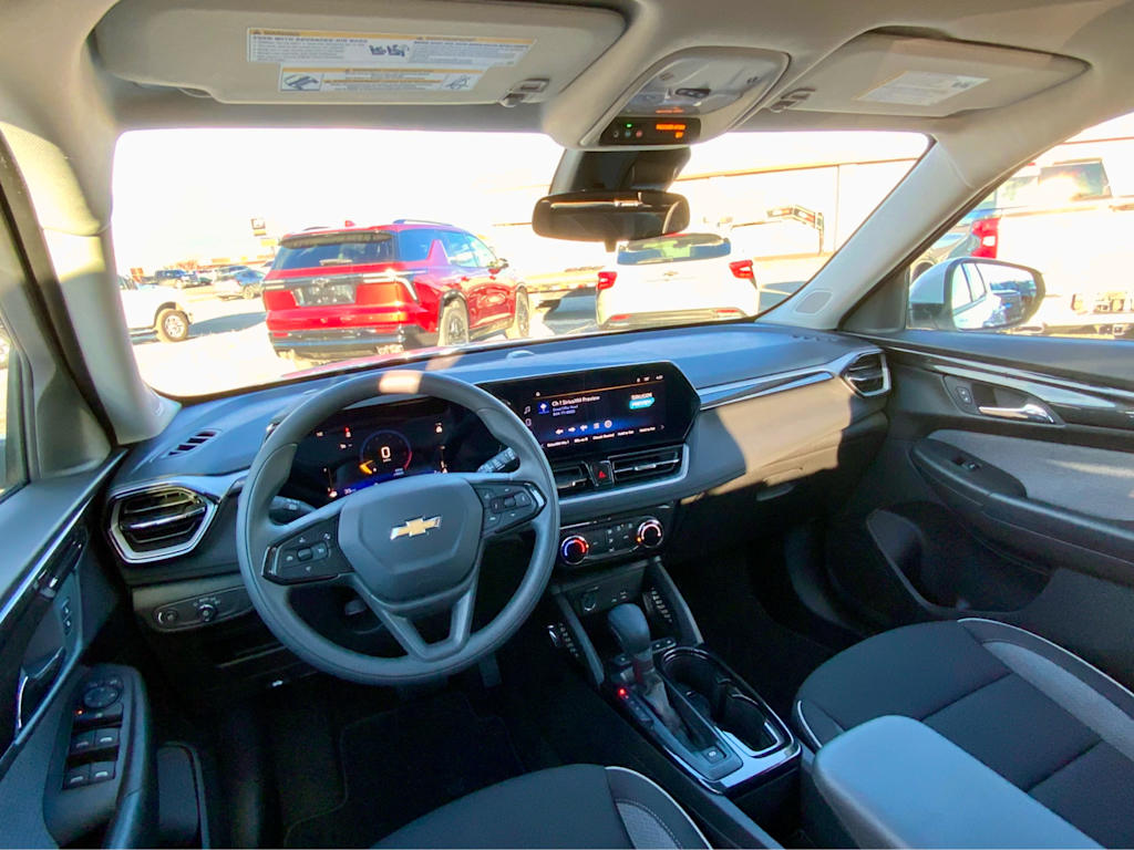 Thumbnail: 2026 Chevrolet TrailBlazer - 10