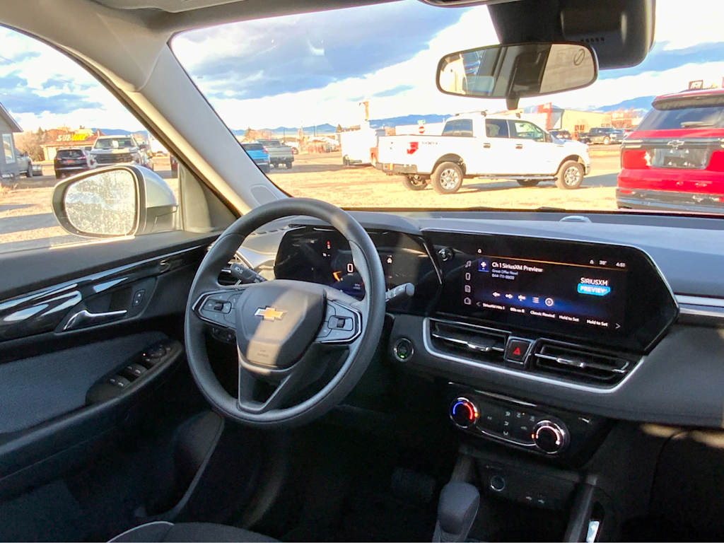 Thumbnail: 2026 Chevrolet TrailBlazer - 34