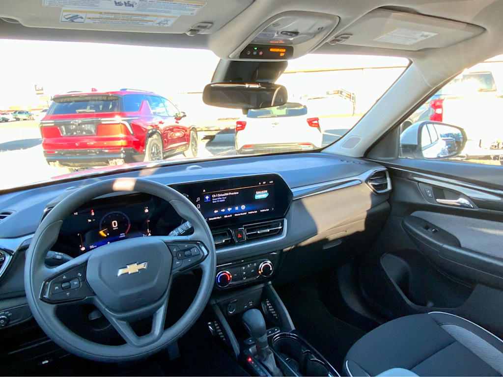 Thumbnail: 2026 Chevrolet TrailBlazer - 15