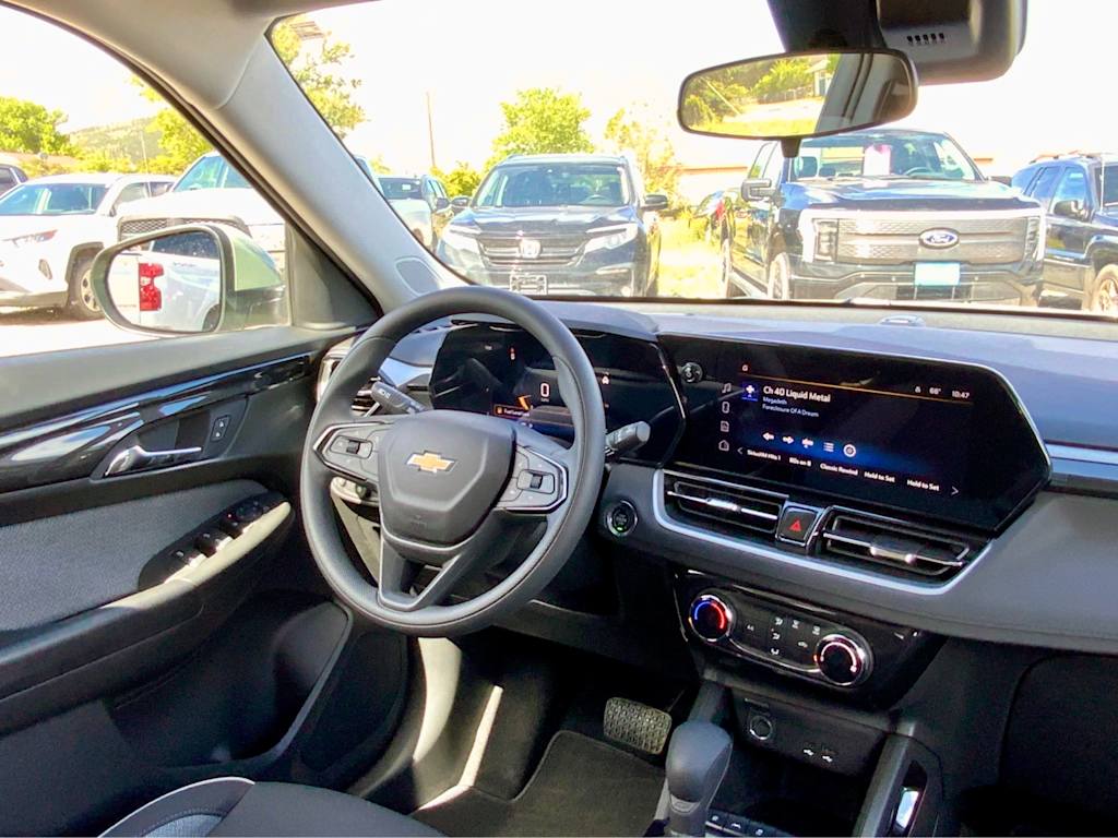 Thumbnail: 2026 Chevrolet TrailBlazer - 35