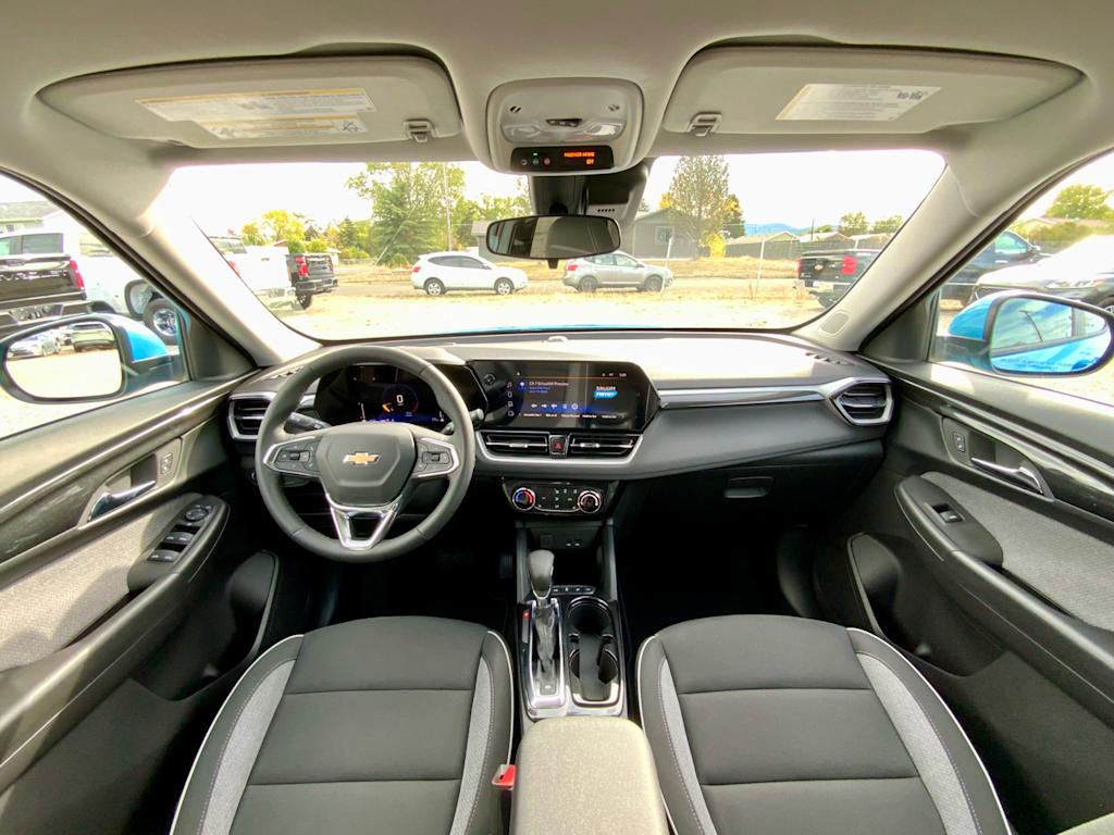 Thumbnail: 2026 Chevrolet TrailBlazer - 2