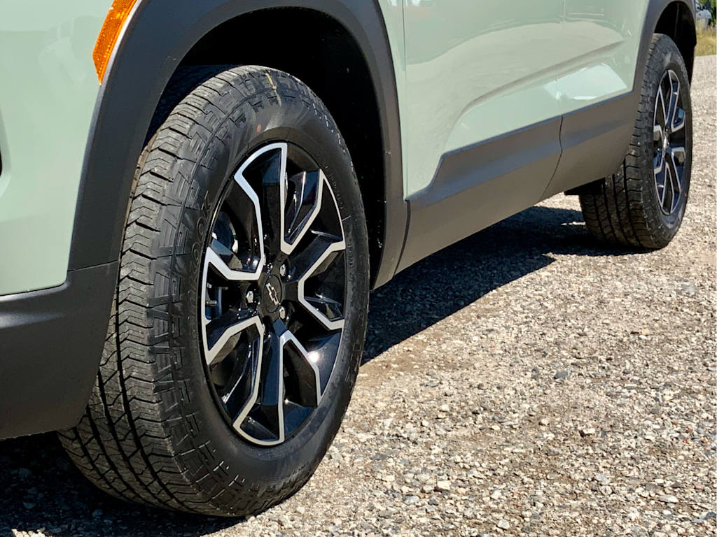 Thumbnail: 2026 Chevrolet TrailBlazer - 28