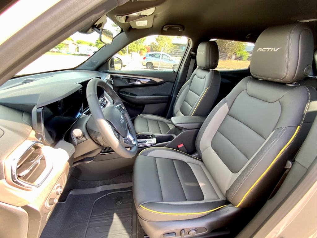 Thumbnail: 2026 Chevrolet TrailBlazer - 11