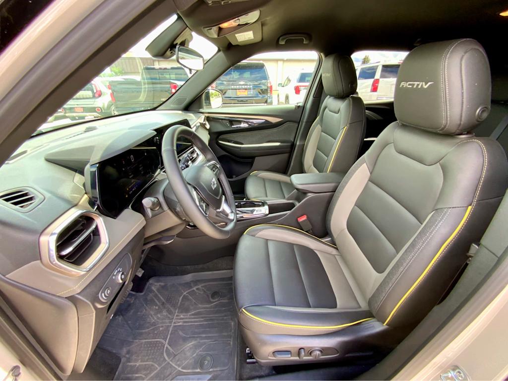 Thumbnail: 2026 Chevrolet TrailBlazer - 10